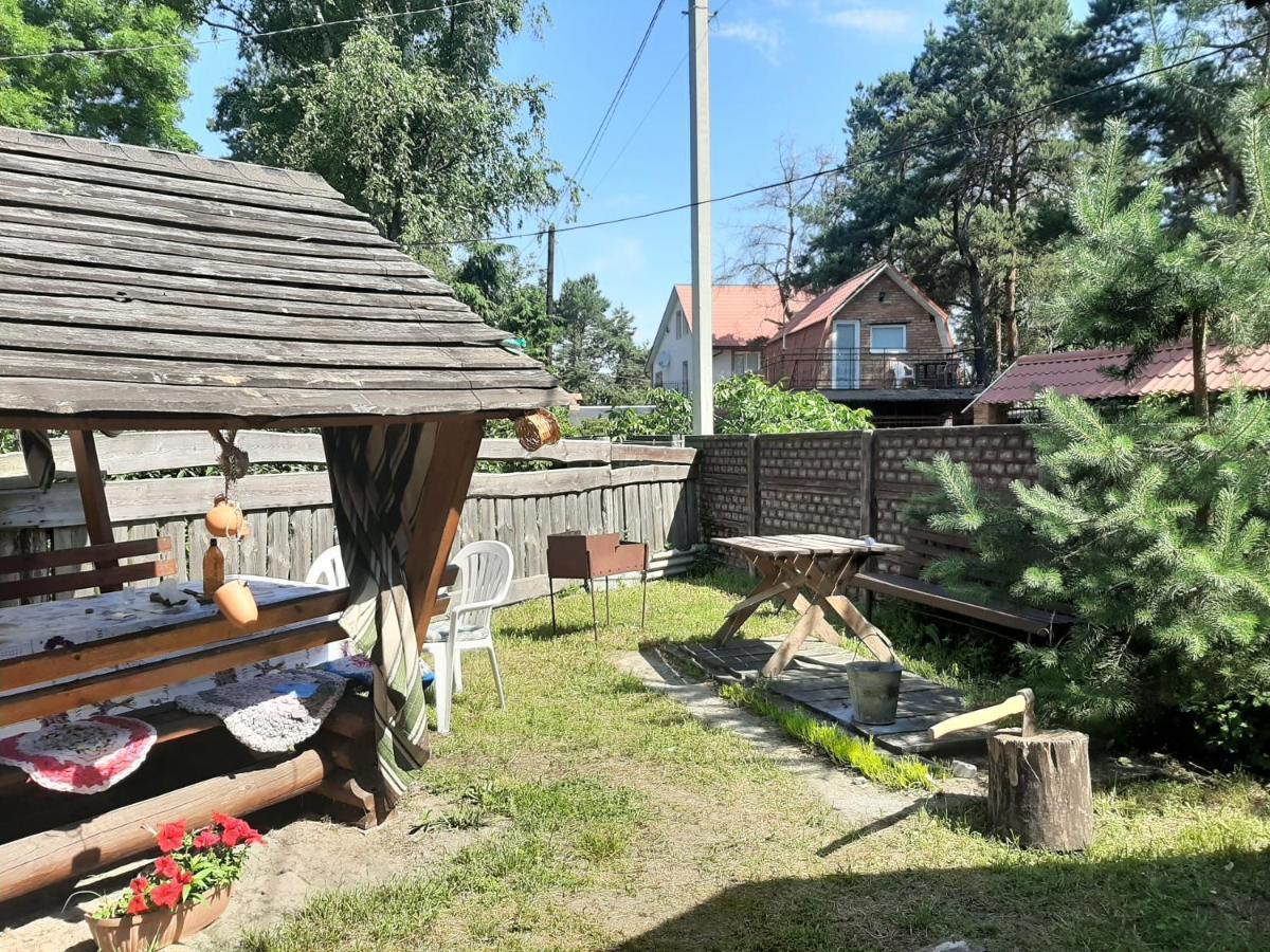 Садиба Орисин Явір Orysyn Yavir Pensionat Svitjaz Exteriör bild
